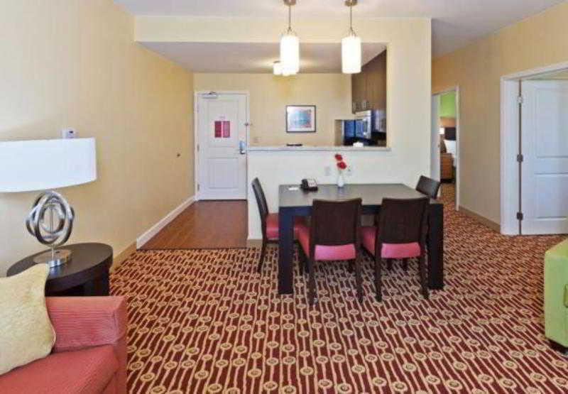Towneplace Suites By Marriott Tulsa North/Owasso Exterior foto
